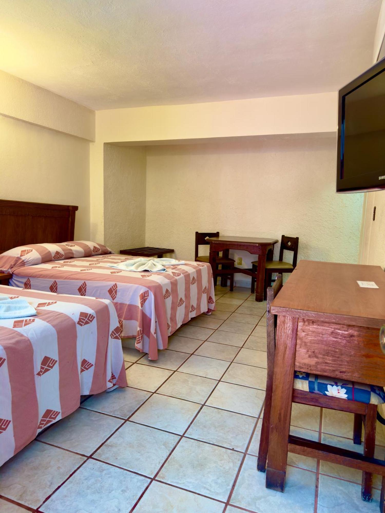 Hotel Hacienda Maria Eugenia Akapulko Dış mekan fotoğraf
